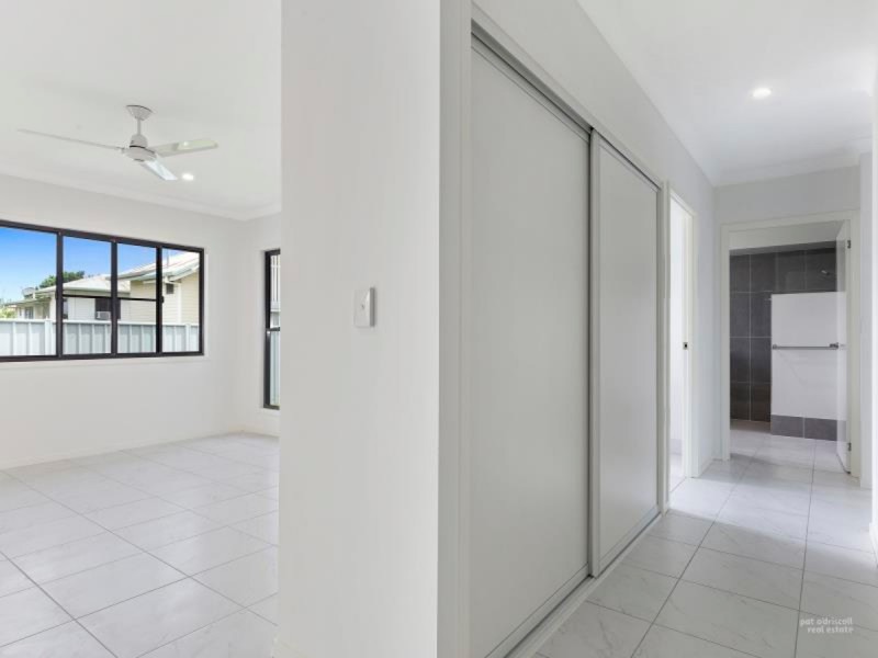 125a Main Street, Park Avenue QLD 4701